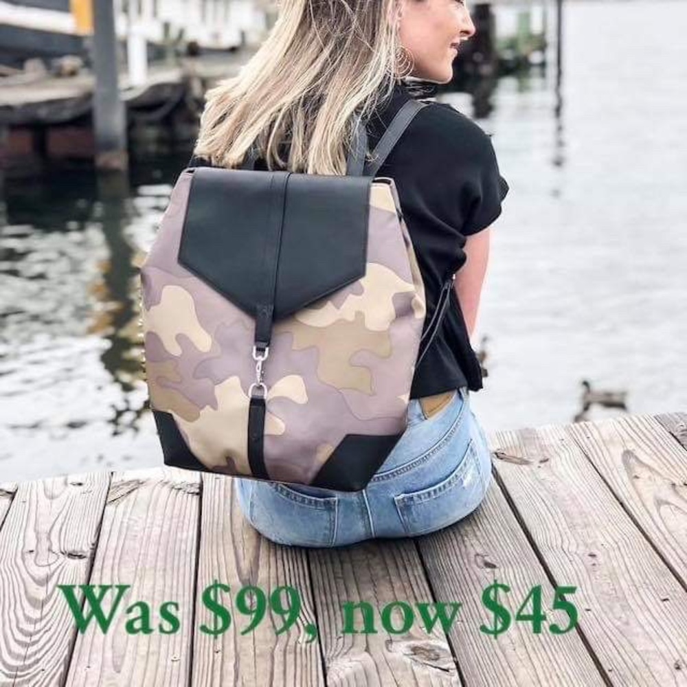 Stella & Dot Camo Ava Backpack